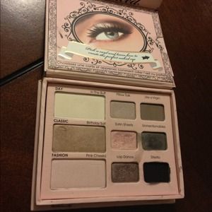 *No Trades* Too Faced Naked Eye Palette