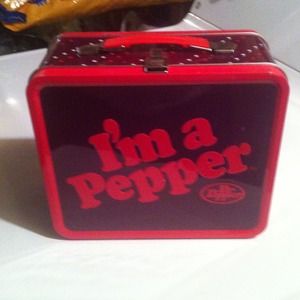 Lunch box dr. Pepper