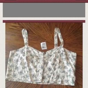 Cute crop top