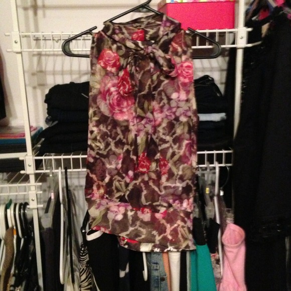 Brand new Etcetera floral summer sleeveless top.