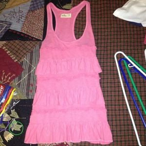 Hollister pink tank w/ cute ruffles 💞