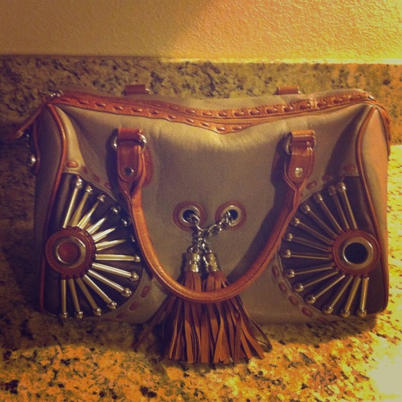 Indian inspired hand bag ONLY 5 dollars 😍