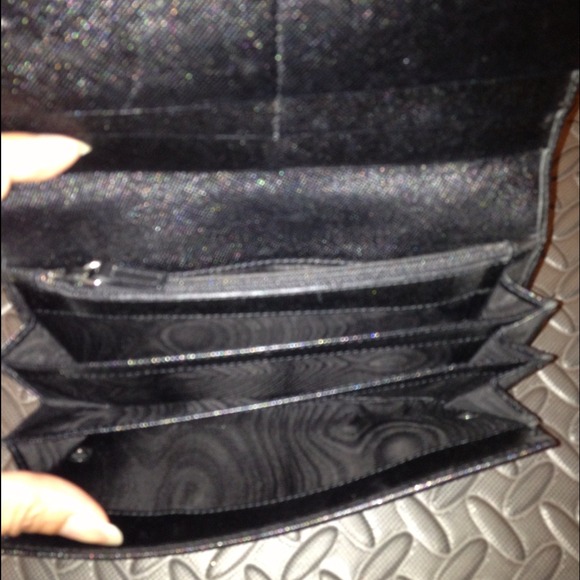 Authentic Prada wallet - Picture 3 of 4