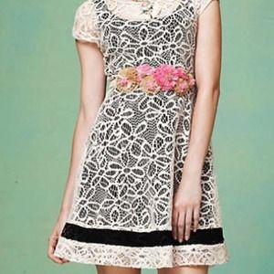 Anthropologie maitland lace dress and raffia belt