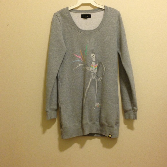 Urban Outfitters Sweaters - Urban Outfitters Sweater
