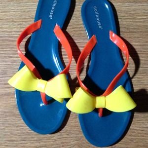 Cute flipflop sandals