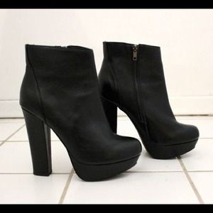 Steve Madden Leather Booties