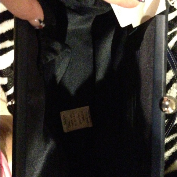 Blingy cowgirl purse 👜 - Picture 4 of 4