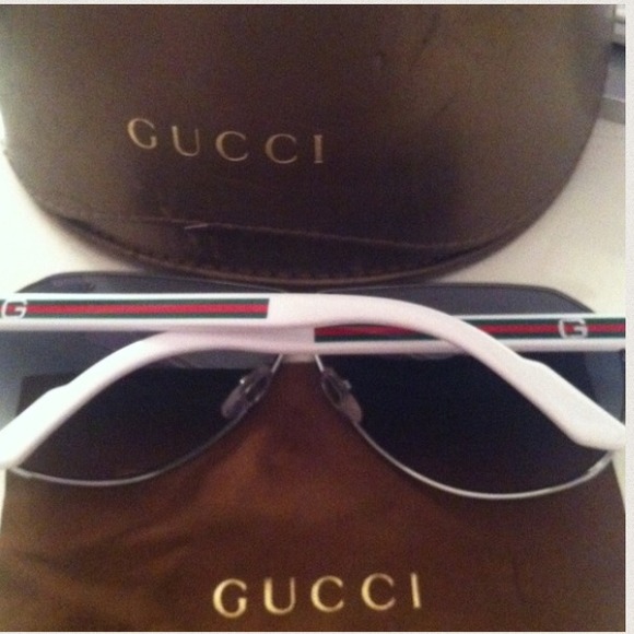 Silver Gucci aviators - Picture 2 of 3