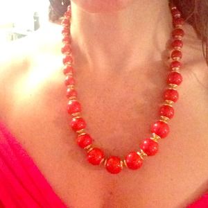 Banana republic red and gold bauble necklace. NWT.