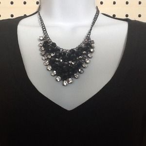 Great bib necklace