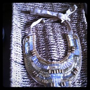 Bib necklace