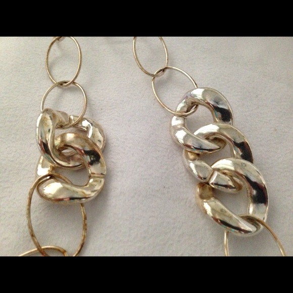 Silver Rings Link Necklace - Picture 3 of 4