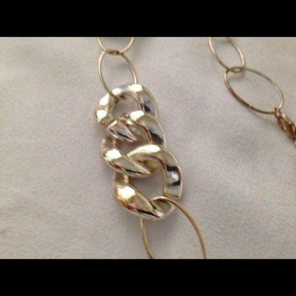 Silver Rings Link Necklace - Picture 4 of 4