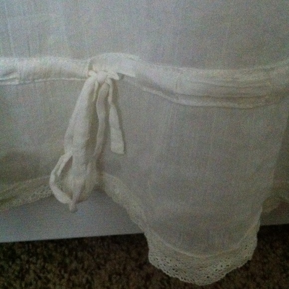 ☀Gorgeous Ivory Crochet Tank by PaperDenim&Cloth☀ - Picture 4 of 4