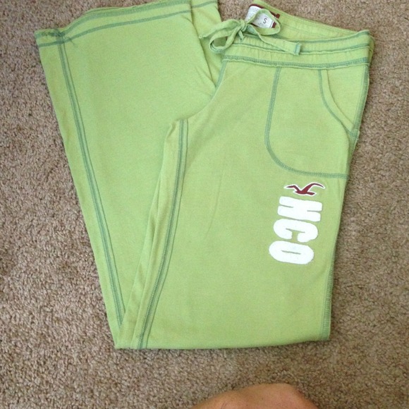 Green hollister sweatpants