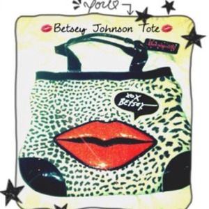 Betseyville Luscious Lips Tote