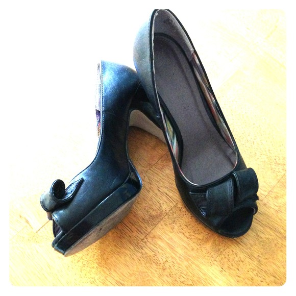 Madden Girl peep toe heels