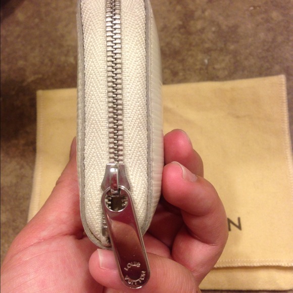 🅾SOLD🅾Authentic LV Epi Ivoire Zip Coin Wallet - Picture 2 of 4
