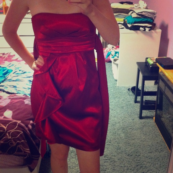Mymichelle size 5 red party dress