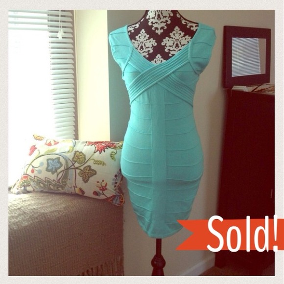 Dresses & Skirts - SOLD⛔ - BodyCon teal blue dress
