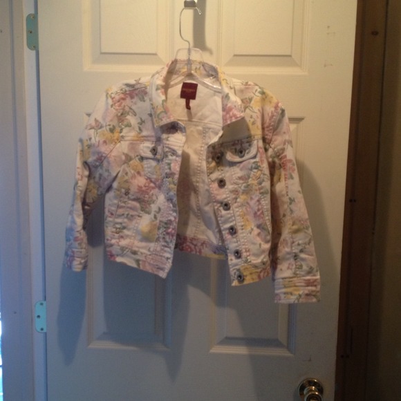 ****SOLD***Jean jacket