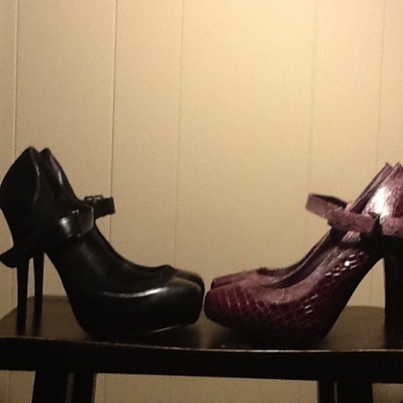 *BUNDLE* Mary Jane style hidden platform pumps - Picture 1 of 2