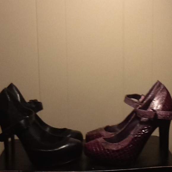 *BUNDLE* Mary Jane style hidden platform pumps - Picture 2 of 2