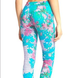 Unit-y floral legging NWT XS