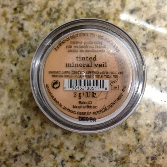 ⭐NEW⭐ Bare Minerals - Tinted Mineral Veil 3g