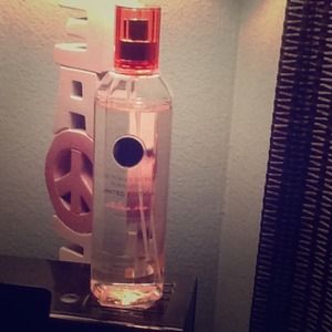 Victoria's Secret perfuim