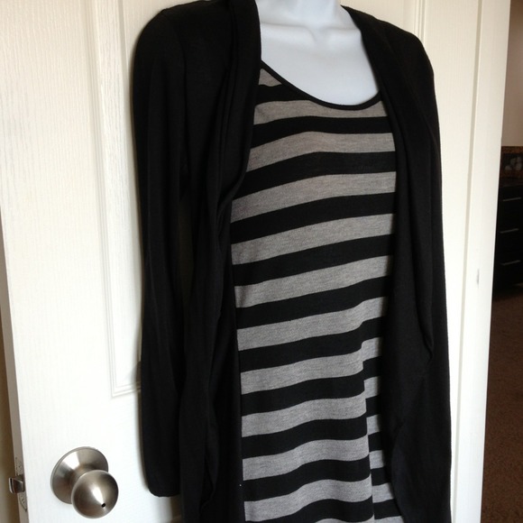 Hypnotik dress - Picture 2 of 4