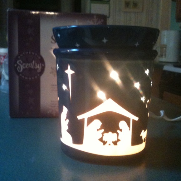 Scentsy full sz wax warmer