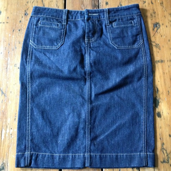 Express Denim Skirt - Picture 1 of 2