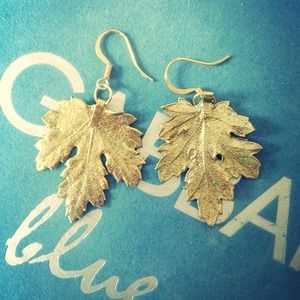 Gold leaves earrings - handmade
