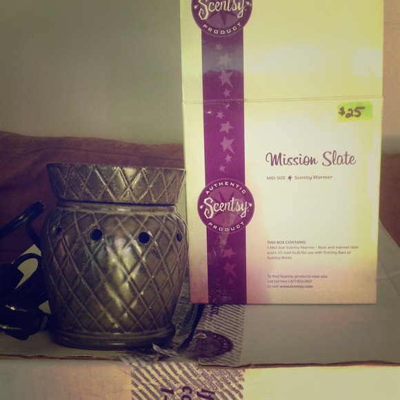 Scentsy mid size warmer Mission Slate