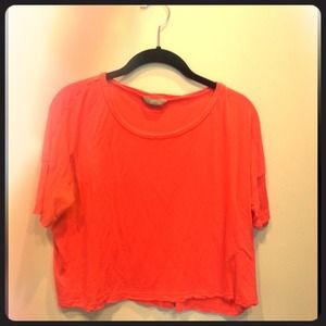 Red crop top quarter sleeve