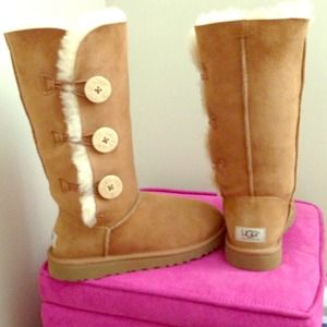Ugg Australia Bailey Button Triplet