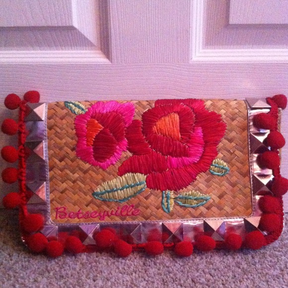 Betseyville clutch bag