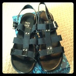 Impo stretch sandal