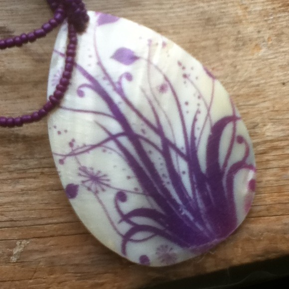 Purple Design Covered Sea Shell - Picture 2 of 4