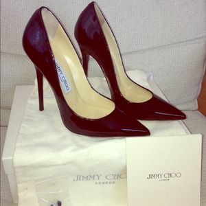 🚨SOLD🚨💯Jimmy Choo Anouk