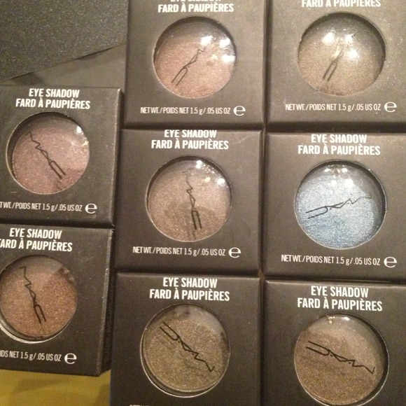 Mac eyeshadow