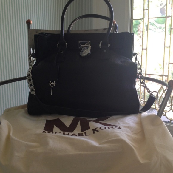 ✅Reduced✅Michael Kors large Hamilton tote