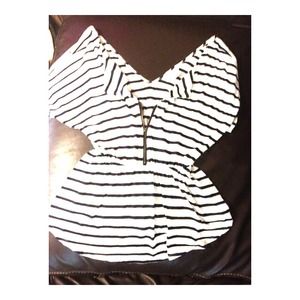 🚫SOLD🚫Urban Outfitters blouse⚓