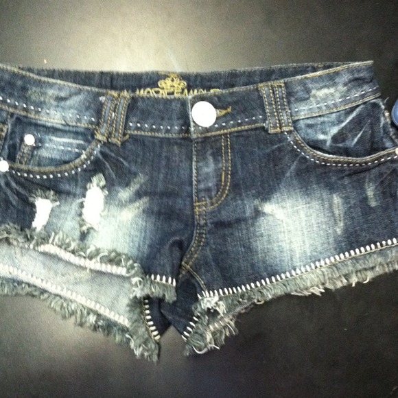 Almost famous shorts