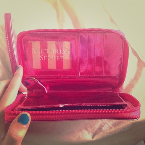 NWOT Metallic Victoria Secret Wallet
