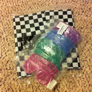 2 table cloths
