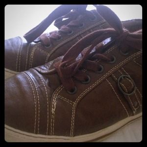 Dark brown fashion sneakers