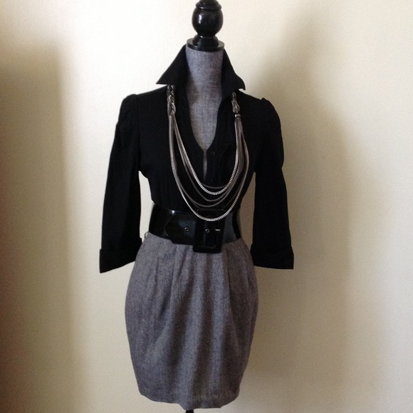 New 2b Bebe dress with belt
